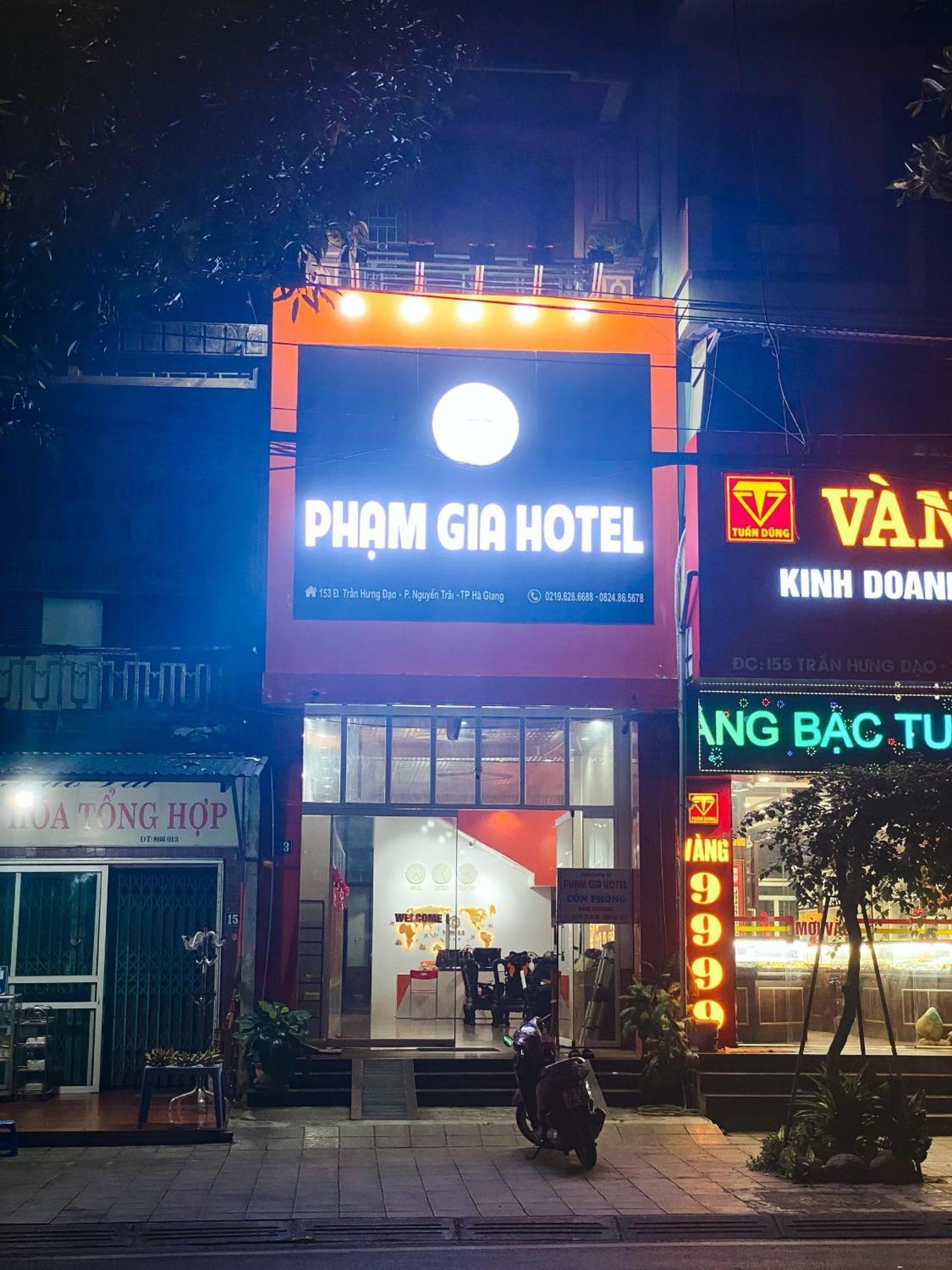 Pham Gia Hotel Hg - By Bay Luxury Ha Giang Exterior photo